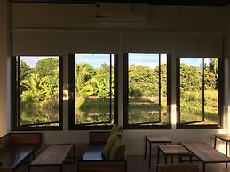 Golden Palm Resort