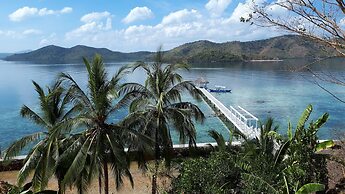 Iris Island Eco Resort