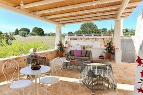 Trulli Laetitia