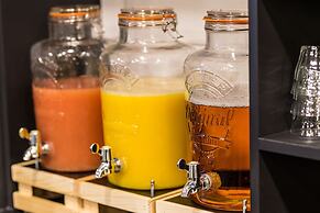 Holiday Inn - the niu, Saddle Furth by IHG