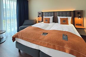 Holiday Inn - the niu, Saddle Furth by IHG
