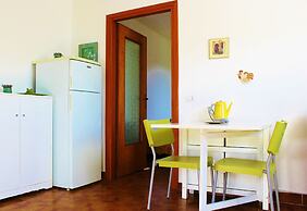 J HomeHolidays