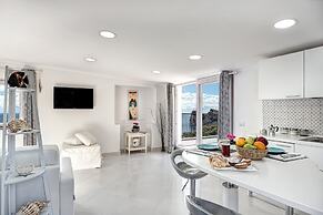 Sunrise Suite