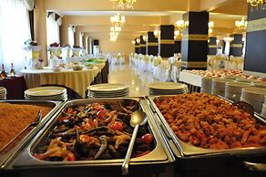 Grand Cinar Hotel