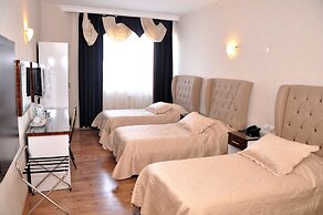 Grand Cinar Hotel