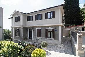 Villa Salona