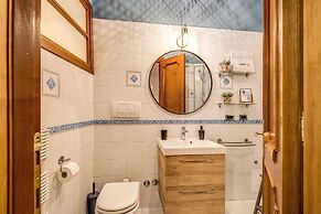 Spanish Steps Miracle Suite