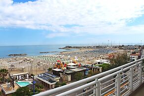 Hotel Lungomare Cattolica