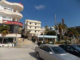 Hotel Real