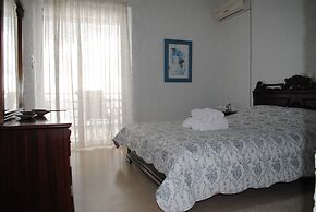 Andromachi Apartments