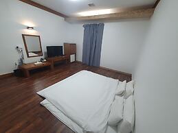 Suanbo Hotel Screen