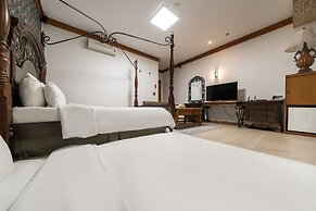 Suanbo Hotel Screen