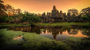 Golden Banana Residence