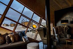 Shipwreck Lodge