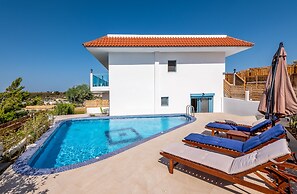 Kolymbia Village
