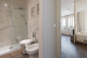Suite & View