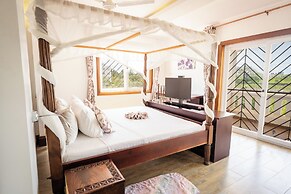 Queens Chateau Boutique Villa