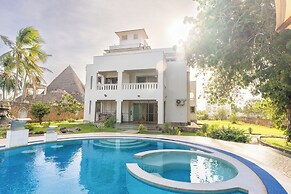 Queens Chateau Boutique Villa