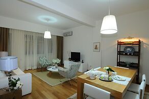 Cheya Gumussuyu Residence