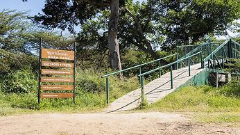 PrideInn Mara Camp & Cottages