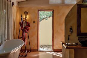 PrideInn Mara Camp & Cottages