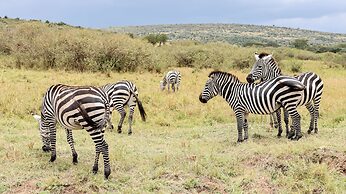 PrideInn Mara Camp & Cottages