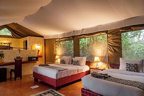 PrideInn Mara Camp & Cottages
