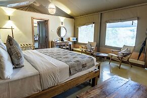 PrideInn Mara Camp & Cottages