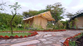 PrideInn Mara Camp & Cottages