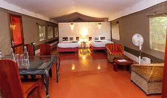 PrideInn Mara Camp & Cottages