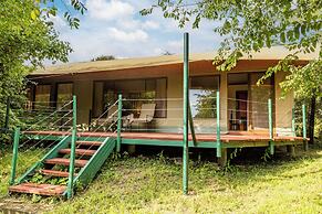 PrideInn Mara Camp & Cottages