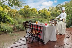 PrideInn Mara Camp & Cottages