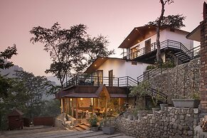Aureva Shaantam Resorts & Spa