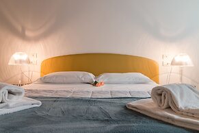Mazzoni 15 Modern Flat