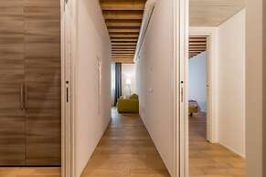 Mazzoni 15 Modern Flat