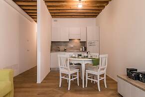 Mazzoni 15 Modern Flat