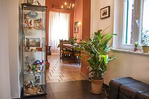 B&B Epochè