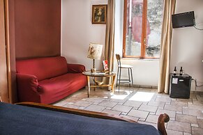 B&B Epochè