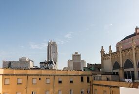 Amber Plaza de España Skyline