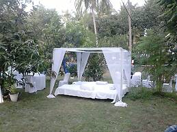 Raikar Guest House
