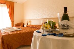 Elia Hotel