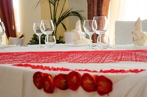 Elia Hotel