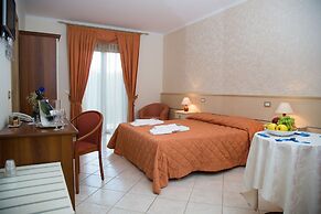 Elia Hotel