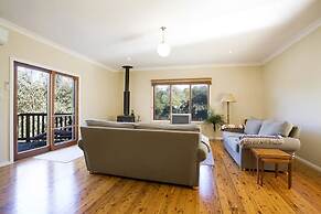 Gumview Cottage