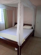 Delina Cottage Diani