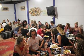 Sunset Surfhouse - Hostel