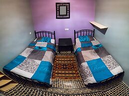 Sunset Surfhouse - Hostel