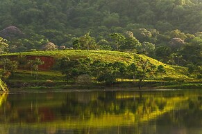 Tapir Lodge