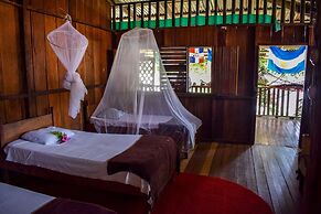 Tapir Lodge