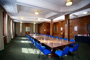 Goodenough College